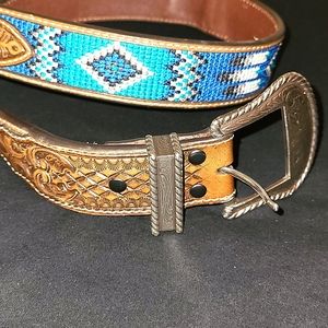 Ariat belt